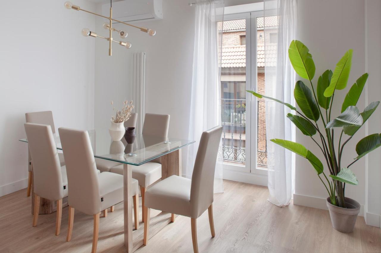 Plaza Espana III Calle Leganitos 2Br 2Bh マドリード エクステリア 写真