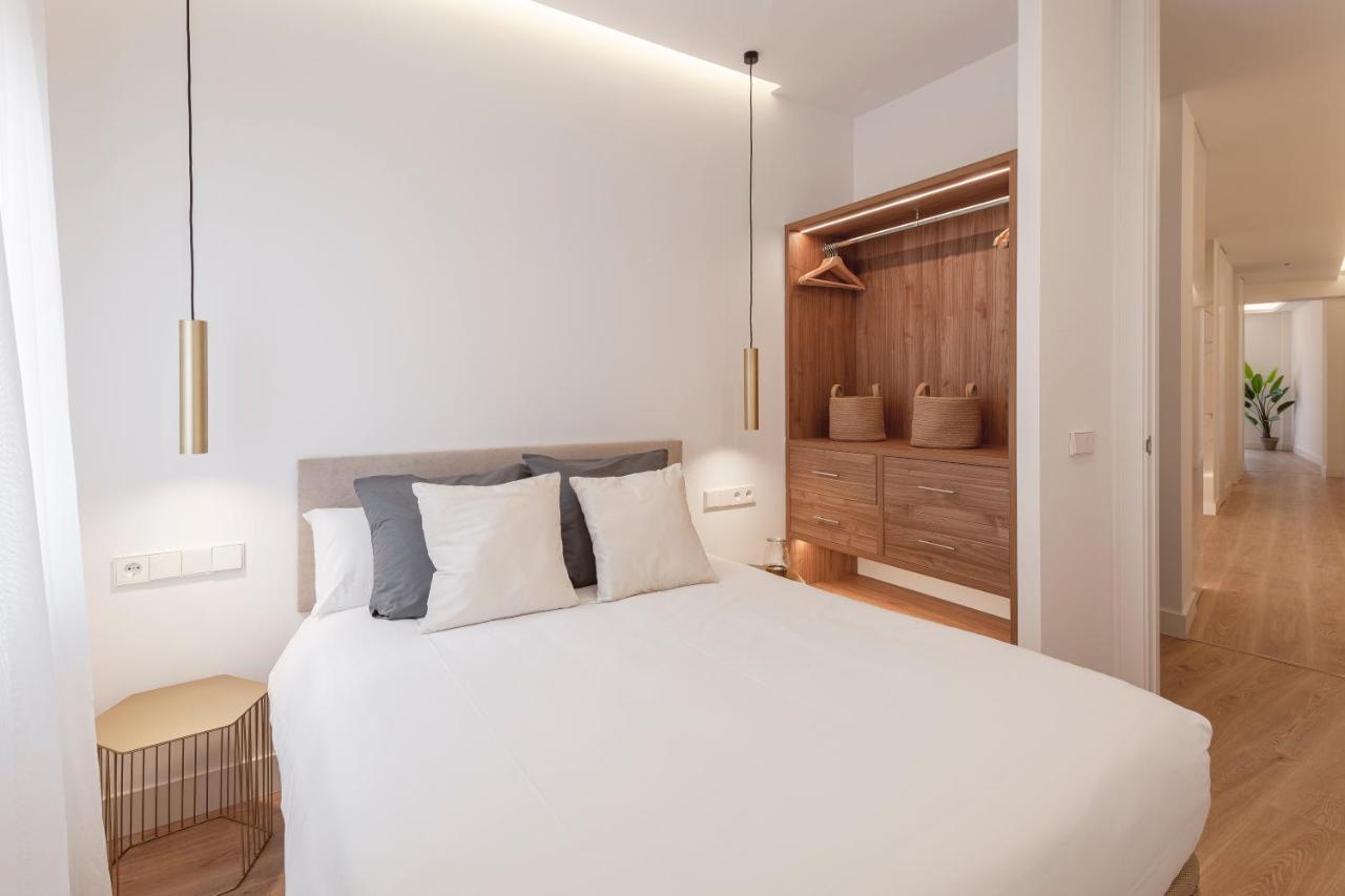 Plaza Espana III Calle Leganitos 2Br 2Bh マドリード エクステリア 写真
