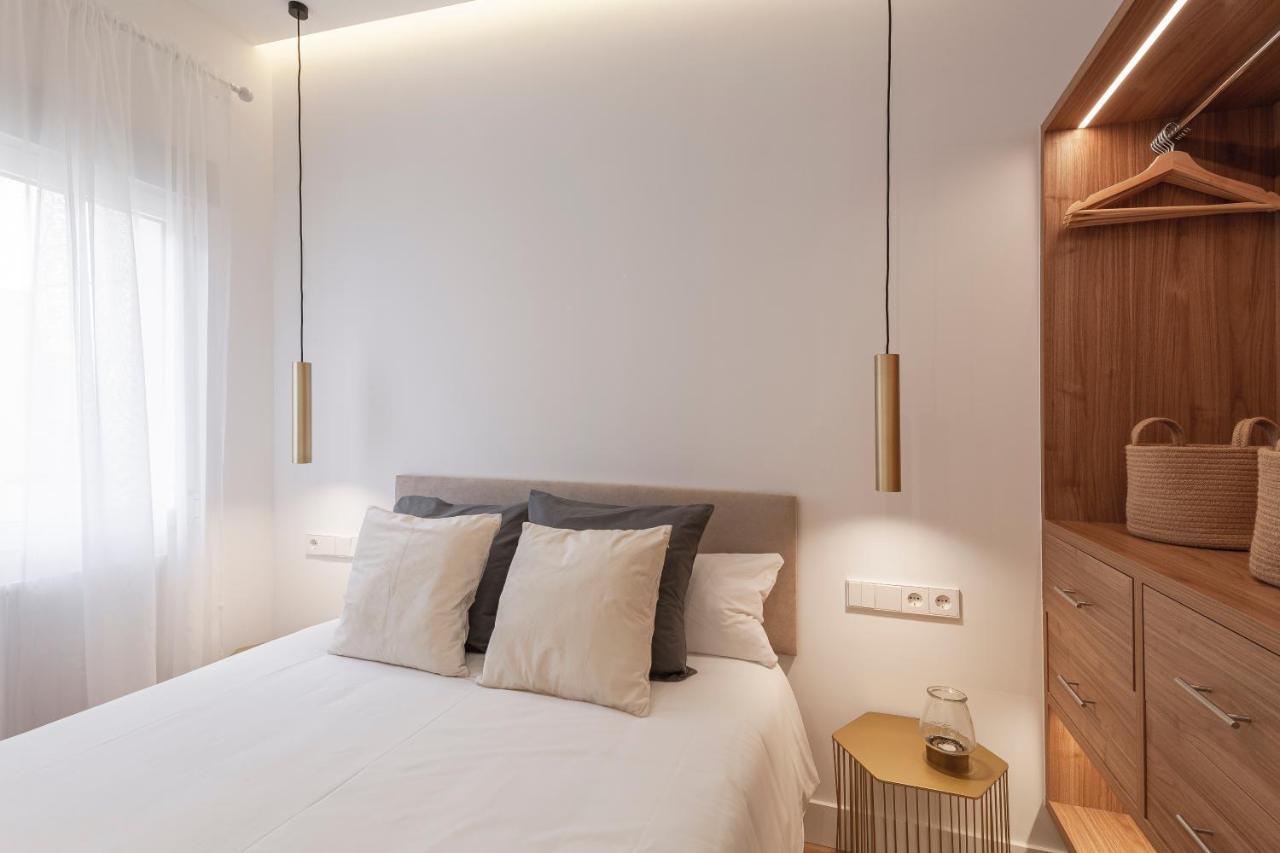 Plaza Espana III Calle Leganitos 2Br 2Bh マドリード エクステリア 写真